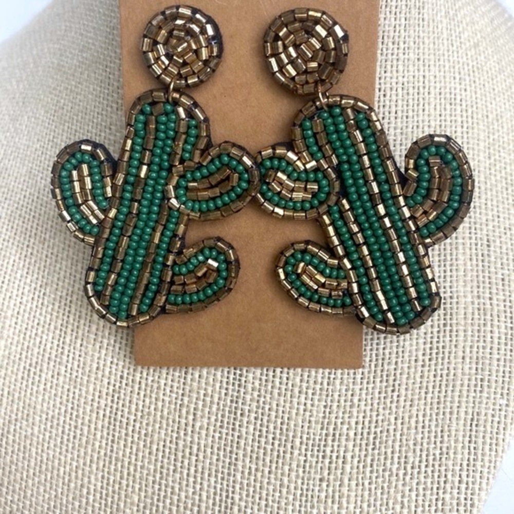 Women's Beaded Cactus Pierced Earrings Green Gold Black Felt Backing USA NEW